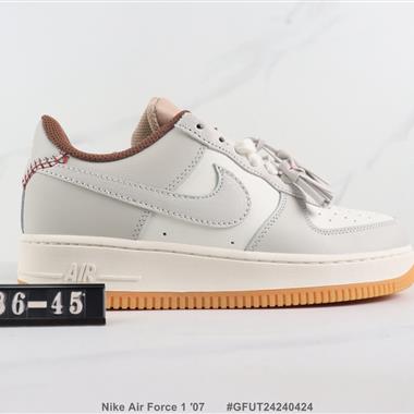 Nike Air Force 1 ′07 