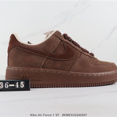 Nike Air Force 1 ′07 空軍一號低幫板鞋