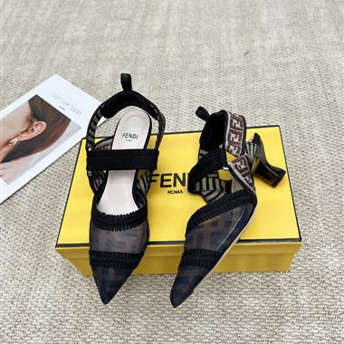 FENDI   2024新款女生休閒時尚鞋子