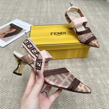 FENDI   2024新款女生休閒時尚鞋子