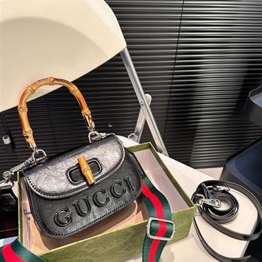 GUCCI   2024新款時尚女生休閒包  尺寸：18*13CM