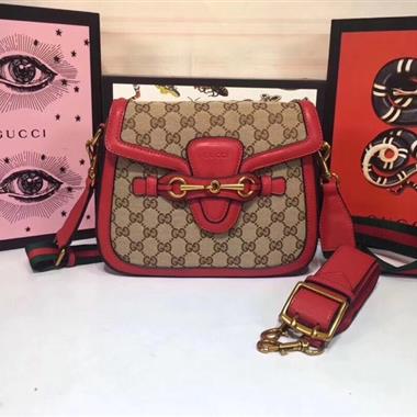 GUCCI   2024新款時尚女生休閒包 尺寸：25*18*7CM