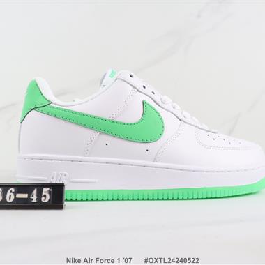 Nike Air Force 1 ′07