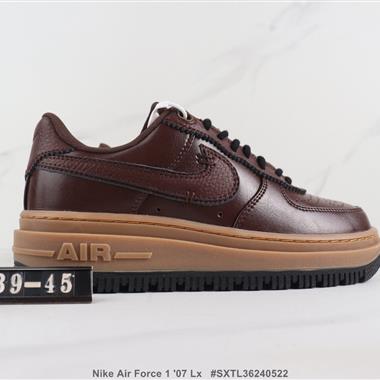 Nike Air Force 1 '07 Lx 