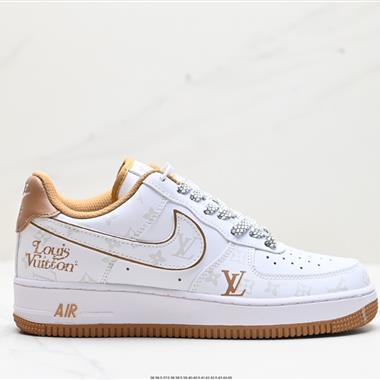 Nike Air Force 1 Low 07 