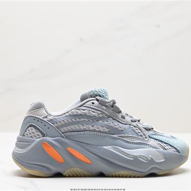 Adidas Yeezy Boost 700