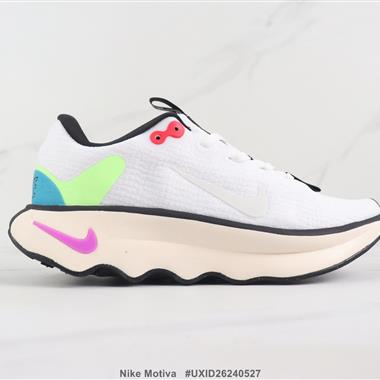 Nike Motiva 厚底舒適跑步鞋