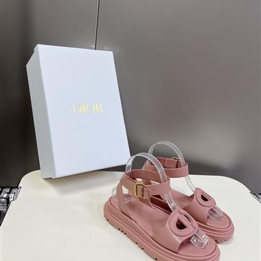 DIOR   2024新款女生休閒時尚鞋子