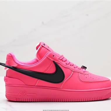 Nike Air Force 1 Low 