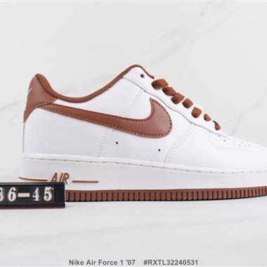 Nike Air Force 1 ′07 