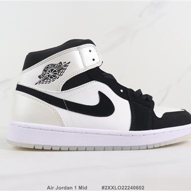 Nike Air Jordan 1 Mid