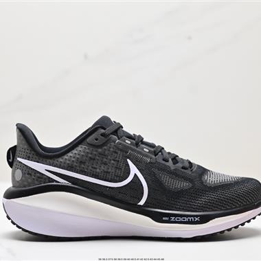 NIKE Air Zoom  Vomero 17