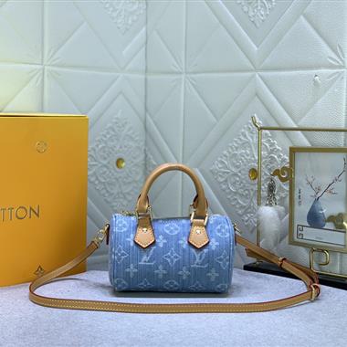 LOUIS VUITTON   2024新款時尚女生休閒包 尺寸：16 x 10 x 7.5CM