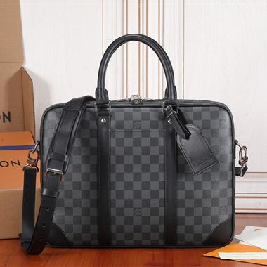 LOUIS VUITTON   2024新款男生時尚包包  尺寸：36.5 x 27.5 x 6CM