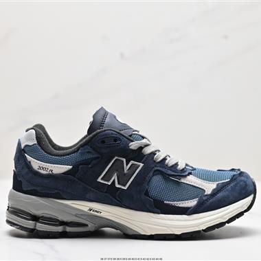 New Balance M2002