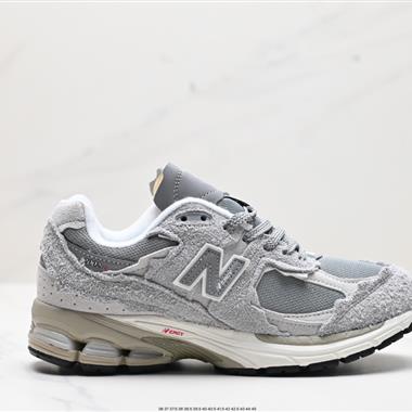 New Balance M2002