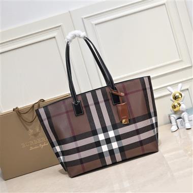 BURBERRY   2024新款時尚女生休閒包 尺寸：34 x 14 x 28CM