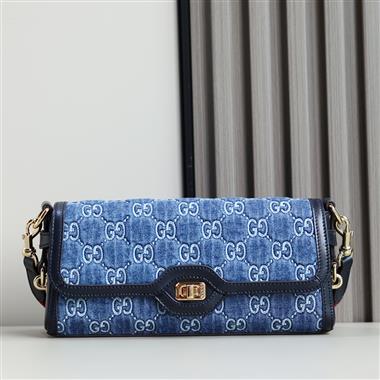 GUCCI    2024新款時尚女生休閒包 尺寸：27.5*12.5*6.5CM