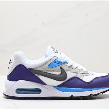 NIKE  Air Max Correlate