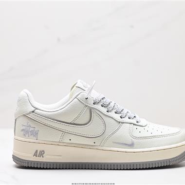 Nike Air Force 1 Low 