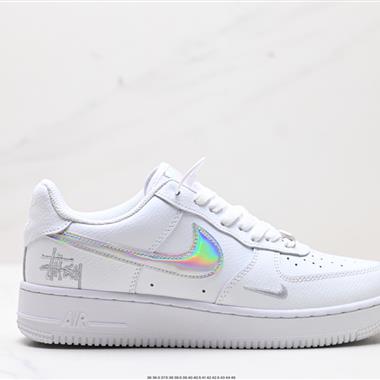 Nike Air Force 1 Low 