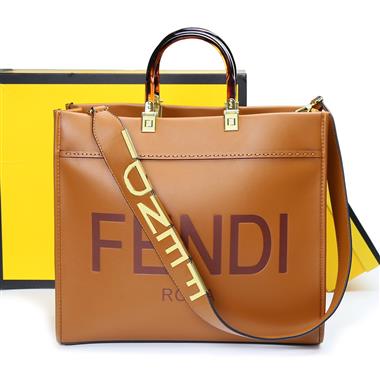 FENDI   2024新款時尚女生休閒包 尺寸：35*17*31CM