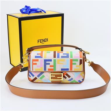 FENDI   2024新款時尚女生休閒包 尺寸：27*6*15CM