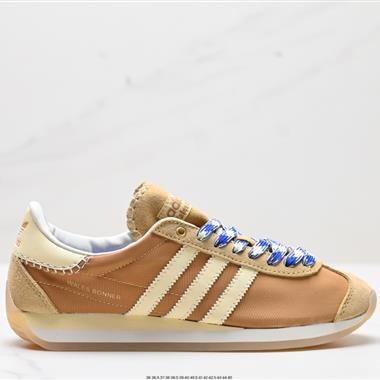 Adidas WB Country