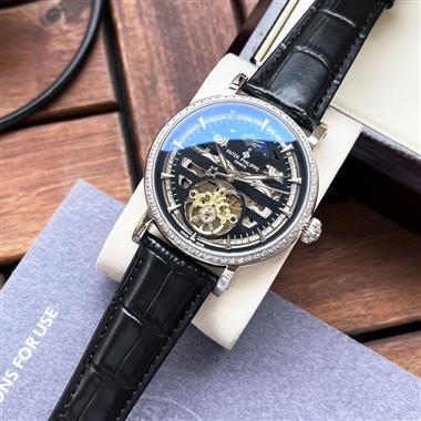 PATEK PHlLlPPE    2024新款時尚休閒手錶  尺寸：423MM