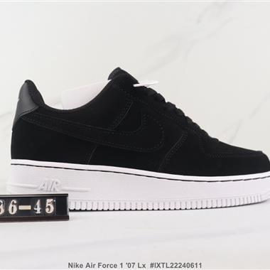 Nike Air Force 1 ′07