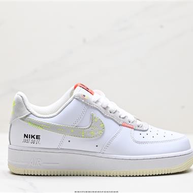 Nike Air Force 1 Low  