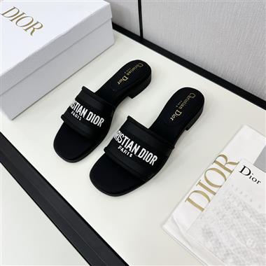 DIOR    2024新款女生休閒時尚鞋子