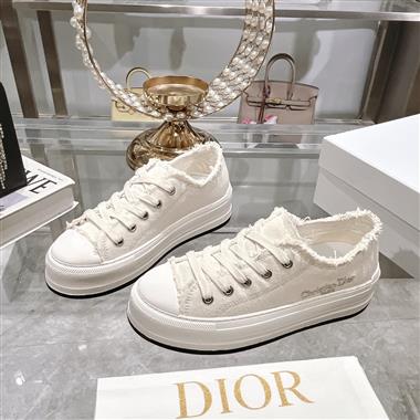 DIOR   2024新款女生休閒時尚鞋子