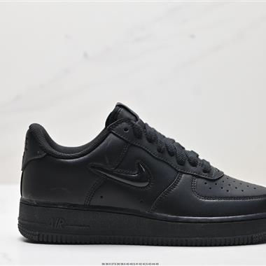 Nike Air Force 1 Low 07