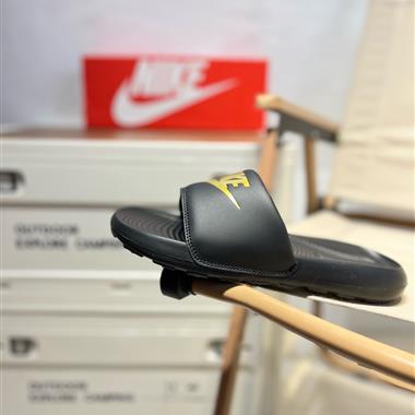 Nike Air Max Camden Slide