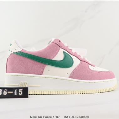 Nike Air Force 1 ′07