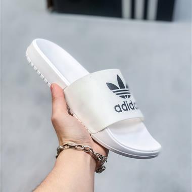 ADIDAS ADILETTE 拖鞋 