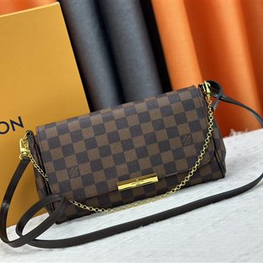 LOUIS VUITTON   2024新款女生時尚包包  尺寸：28-17-4CM