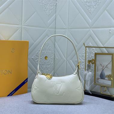 LOUIS VUITTON   2024新款女生時尚包包  尺寸：20.5*11*5CM