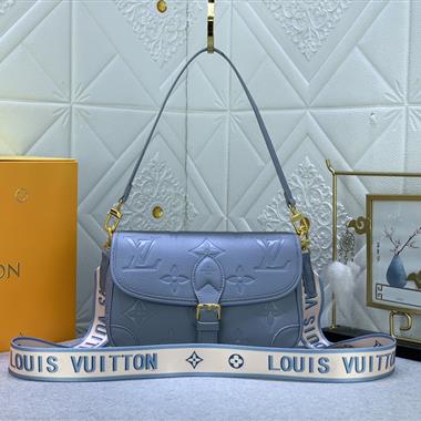 LOUIS VUITTON   2024新款女生時尚包包  尺寸：25x9x15CM