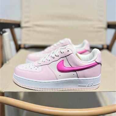 Nike Air Force 1 '07