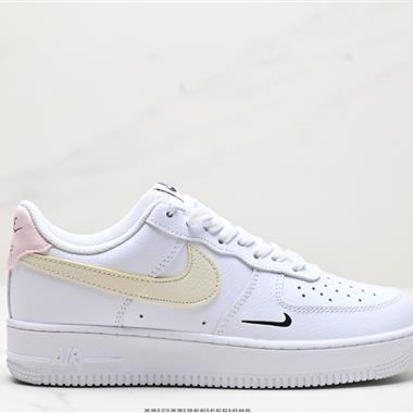 Nike AIR FORCE 1'07 