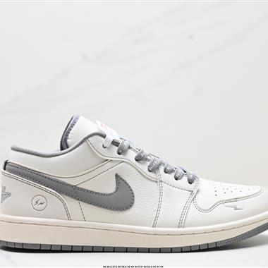 Nike Air Jordan 1 Low  AJ1