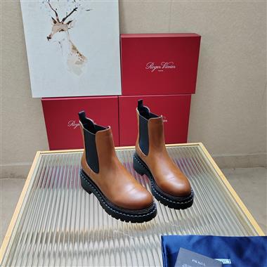 PRADA   2024新款女生休閒時尚鞋子