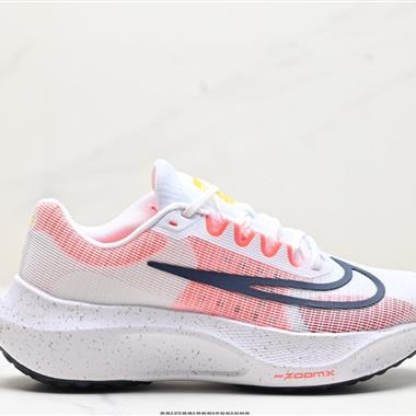 Nike Zoom Fly 5超輕休閑緩震碳板跑步鞋