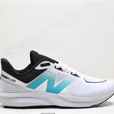 New Balance 輕量舒適跑步鞋