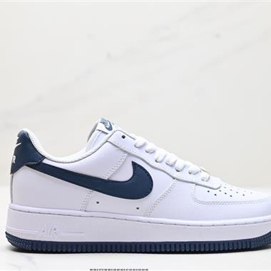 NIKE AIR FORCE 1‘07 