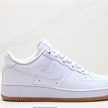 NIKE AIR FORCE 1‘07 