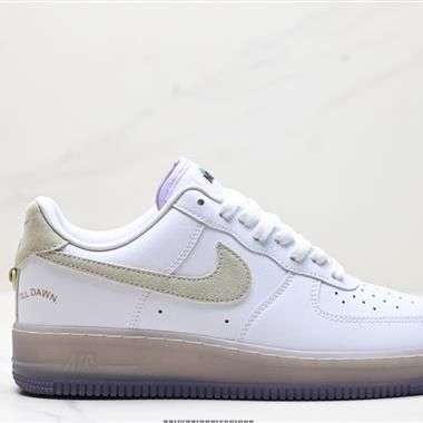 NIKE AIR FORCE 1‘07 LV8