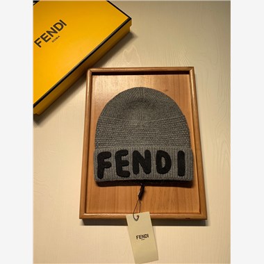 FENDI   2024秋冬新款時尚毛線帽子